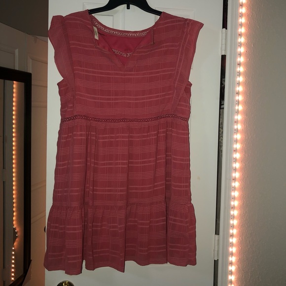 Sleeveless dress , size Large , Entro brand,received tons of compliments - Picture 4 of 4
